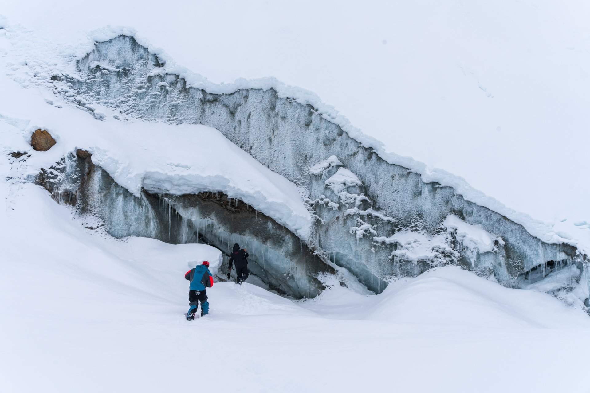 К подножию Белухи на снегоходах — фотография 6